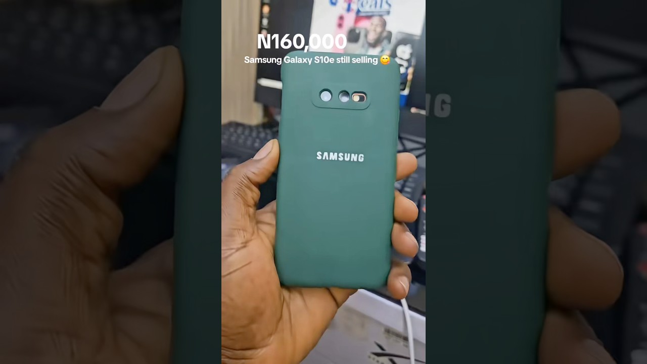 Holding a Legend – Samsung S10e in 2025 