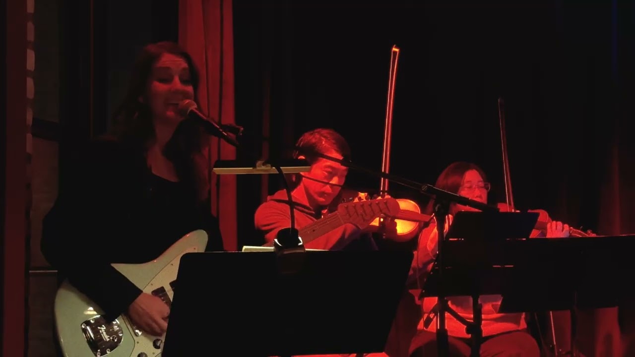 Molly Dean & Laurel String Quartet 