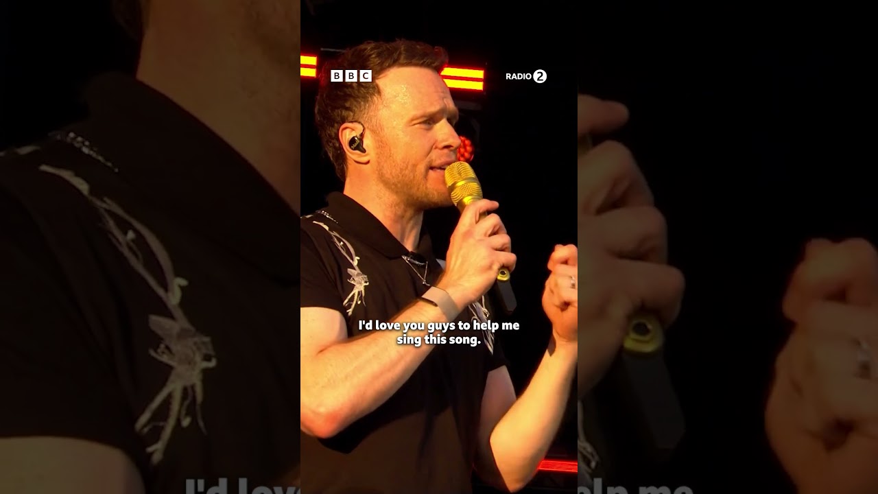 #OllyMurs dedicates Dear Darlin&rsquo; to the late Caroline Flack 🧡 #R2InThePark