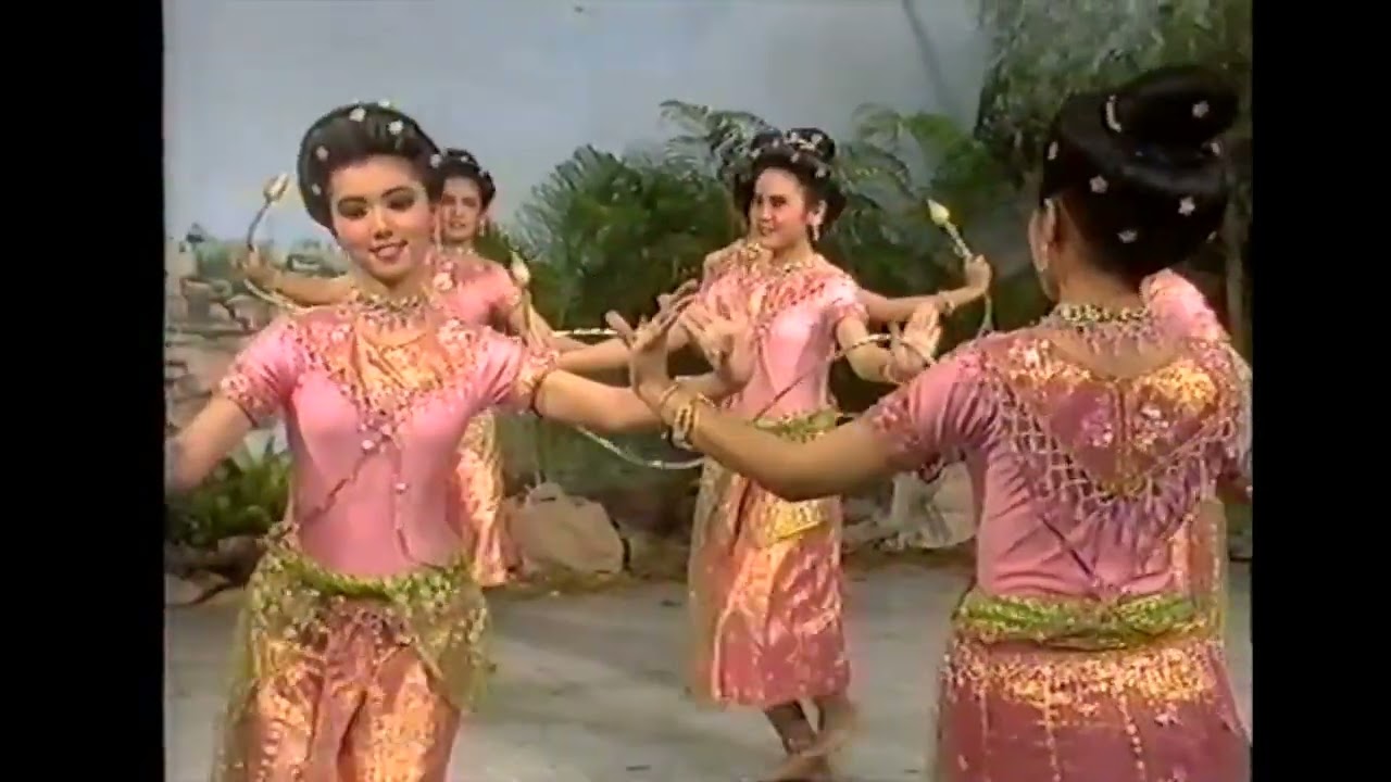 รำไทย ระบำอัปสรพนมรุ้ง (มาลาภิรมย์)
