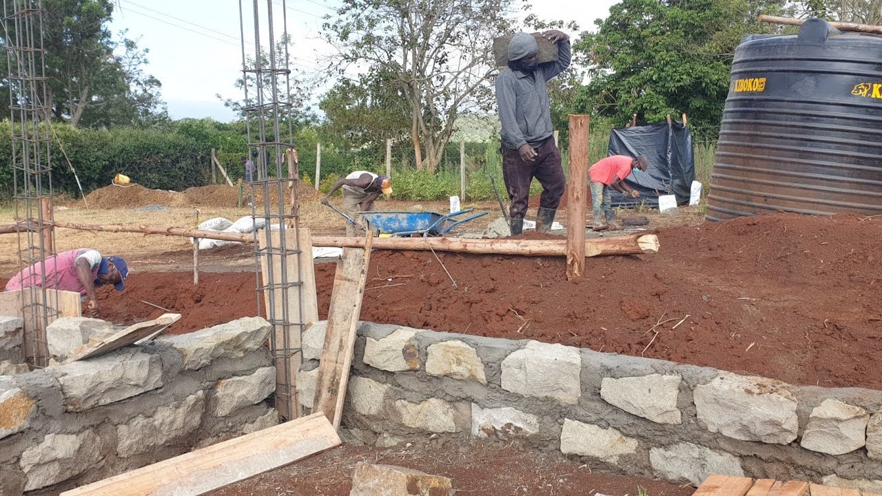 The Struggle Continues as we Finalise our Foundation  🧱
