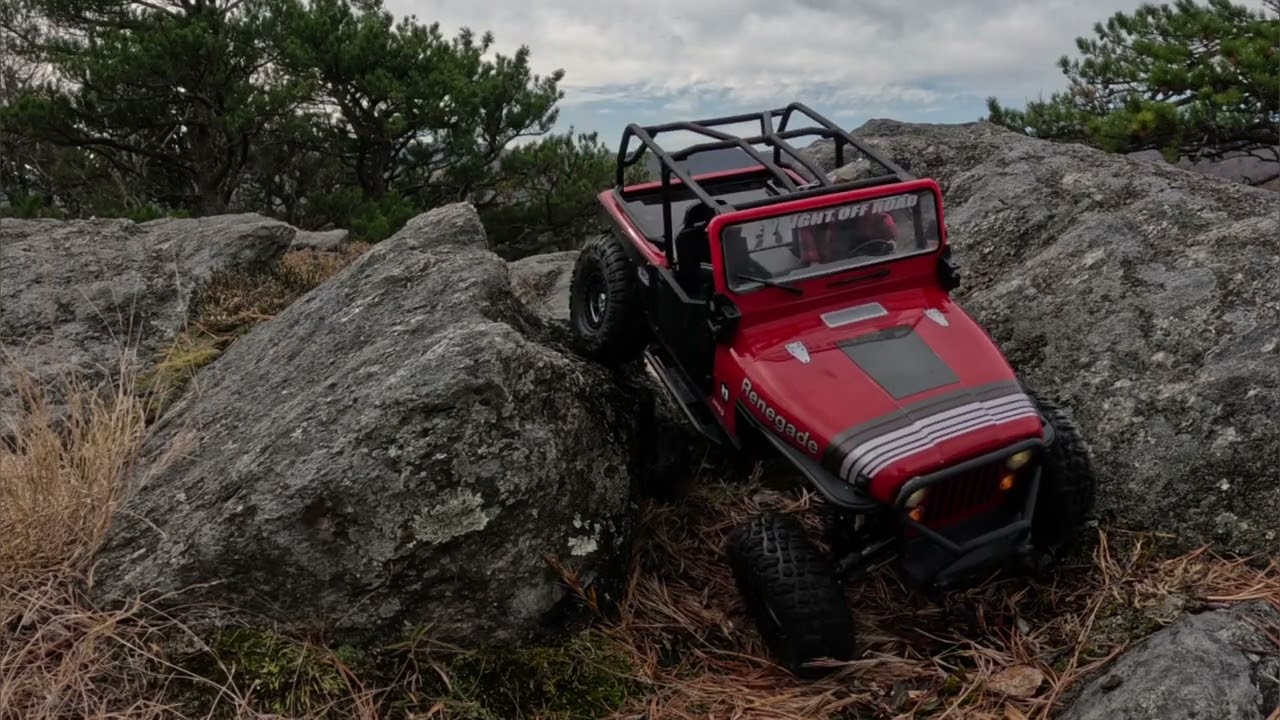 Axial SCX10.3 CJ7 