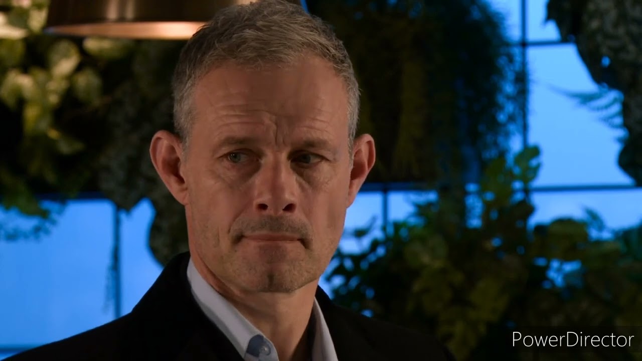 Coronation Street - Armed Police Arrive At The Bistro (6th February 2023)