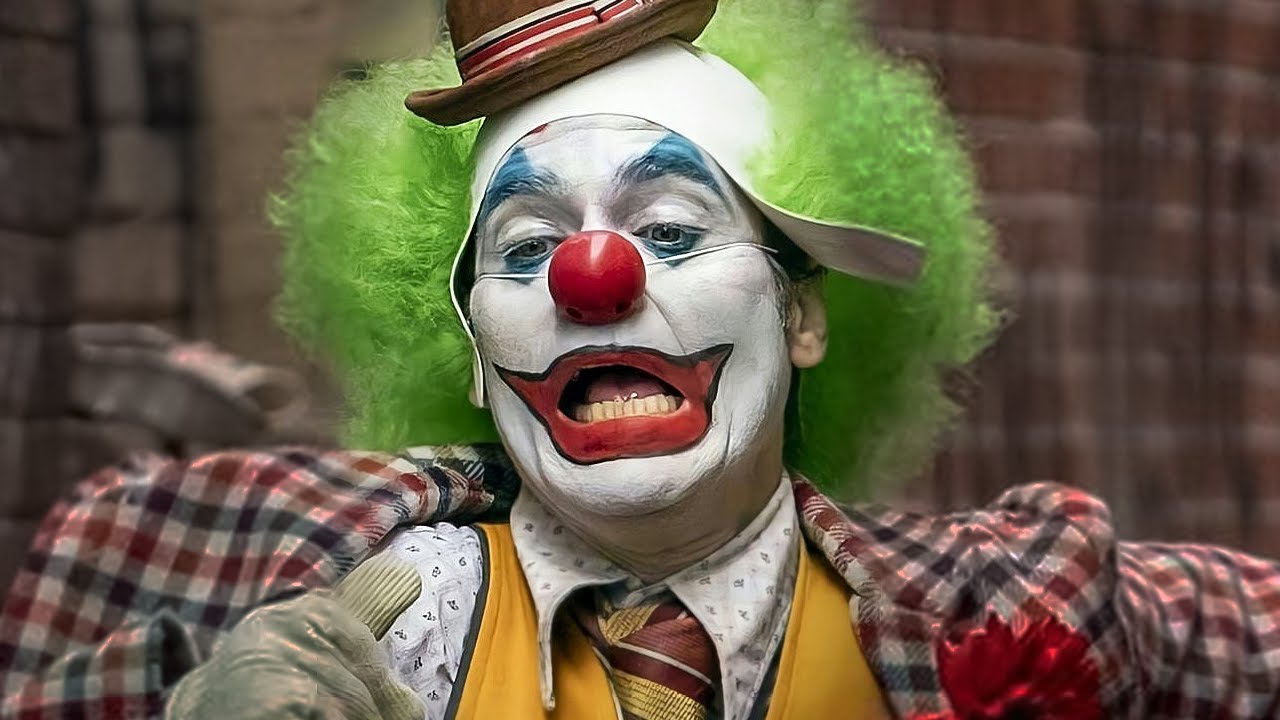 Joker - Teenagers steal the sign board and beat him [HD]