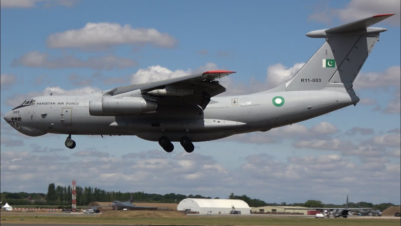 RIAT 2025, WEDNESDAY ARRIVALS - F16s, C5 GALAXY & MORE! ✈️ 