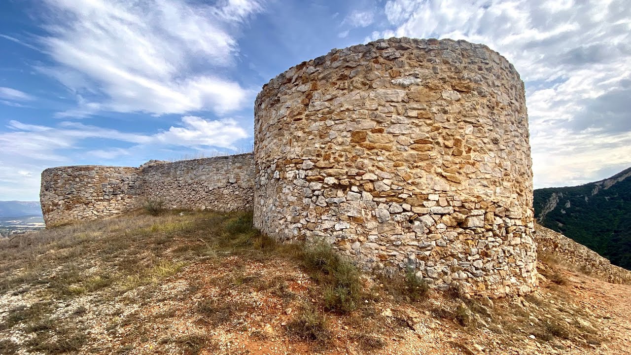 CASTILLO DE TEDEJA  (TRESPADERNE, BURGOS, ESPAÑA)