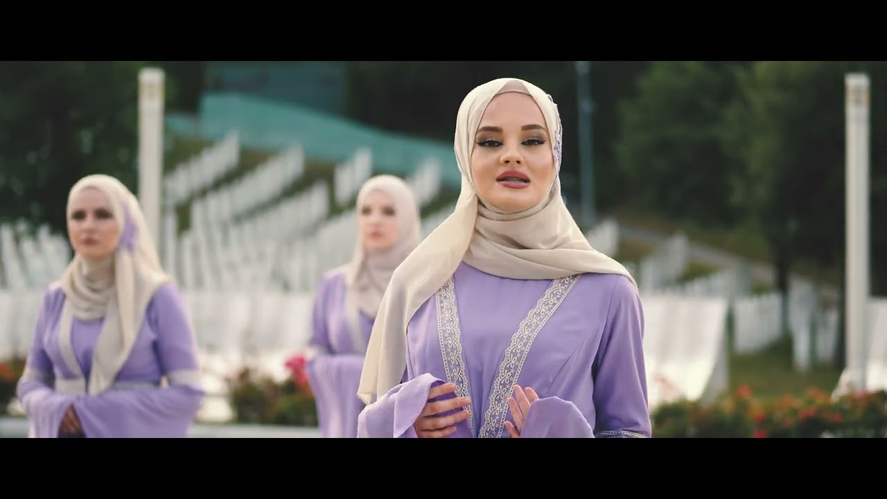 Majka Srebrenice - hor 