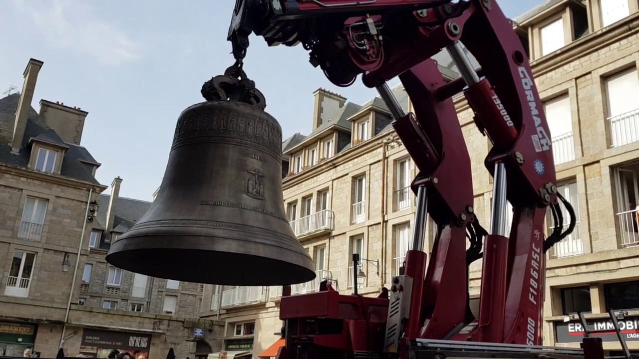 Livraison du Bourdon Malo à Cathédrale Saint Vincent