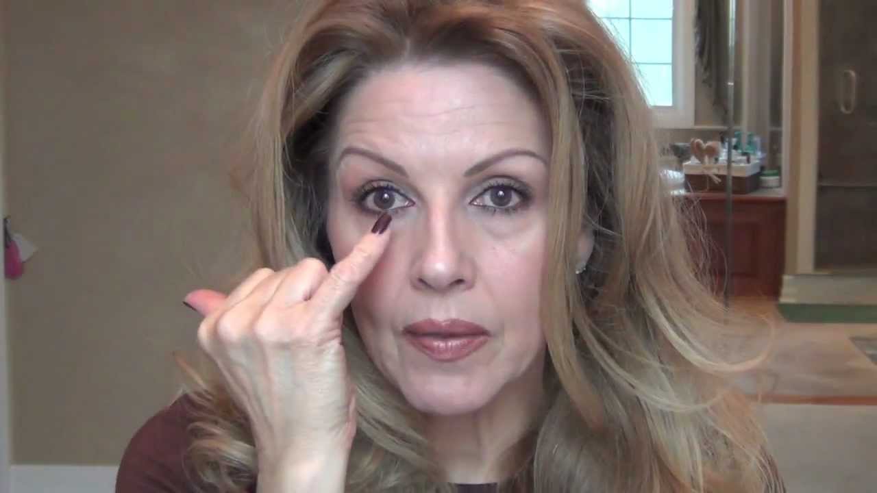 Some of my favorite colors.......A makeup tutorial!!