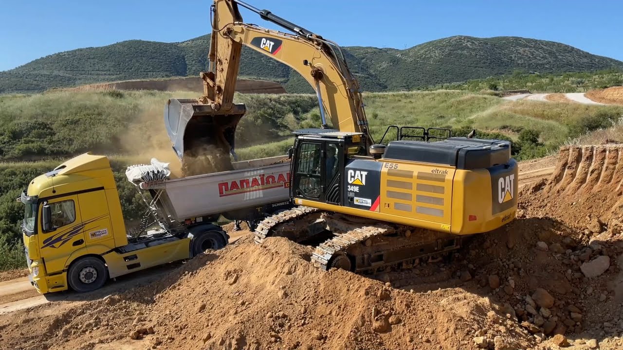 Caterpillar 349E Excavator With Weighing System On Board Loading Trucks - Interkat SA