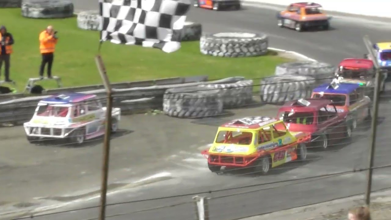National Ministox- Cowdenbeath Racewall- 25.5.2025- Heat 1