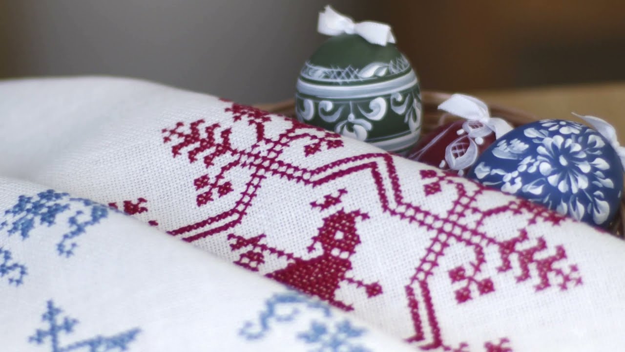 Selbstgemacht - Wie besticke ich mein Weihkorbdeckerl | Kreuzstich - DIY 