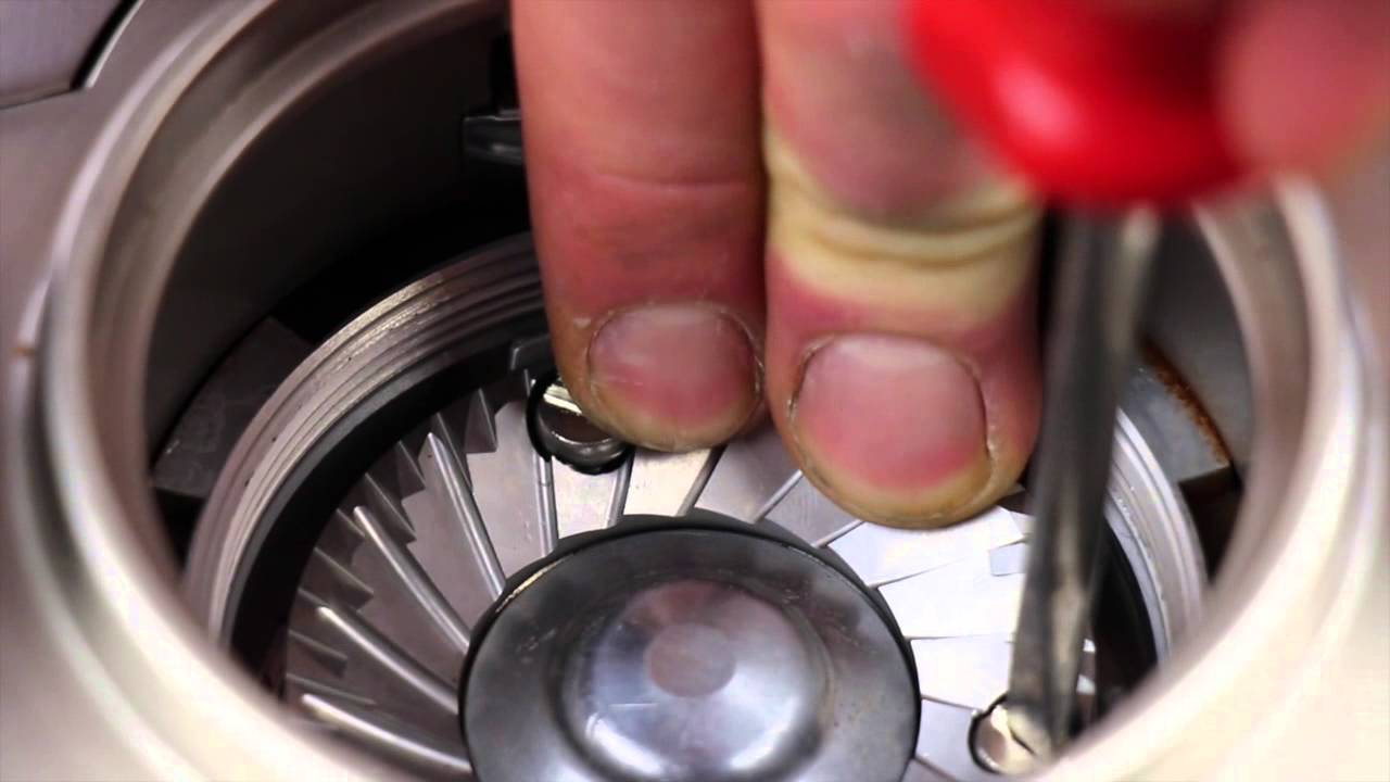 How to: Change the Burrs from Ceramic to Steel, Forte Series.