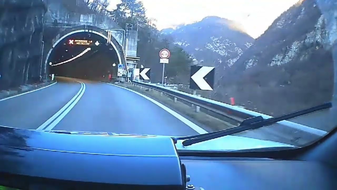 gallerie e gallerie... e  poi su nel  cadore