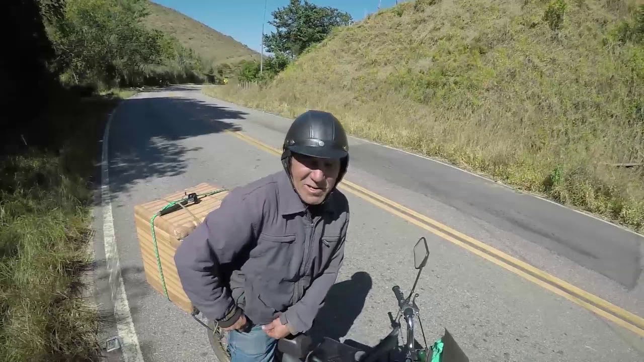 Viajando de Mobilete de Barra Mansa RJ a Passa Vinte  MG