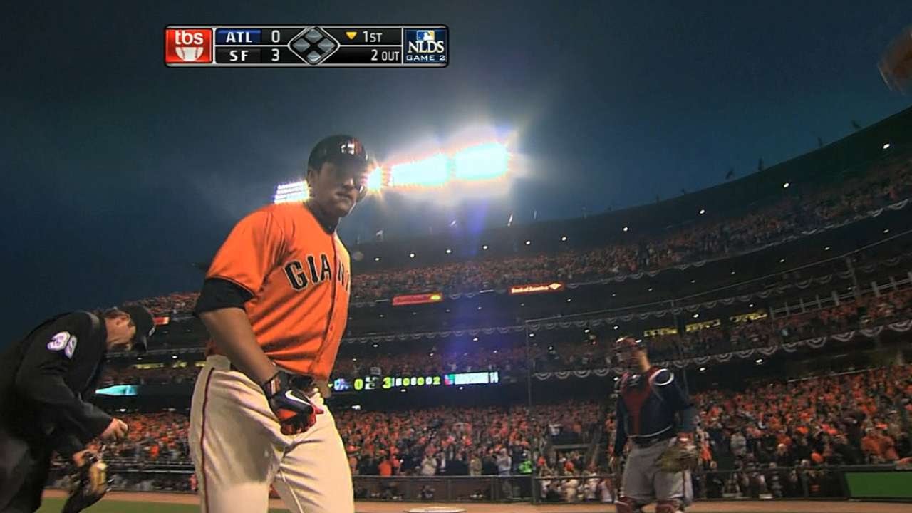 2010 NLDS Gm2: Burrell powers a three-run home run