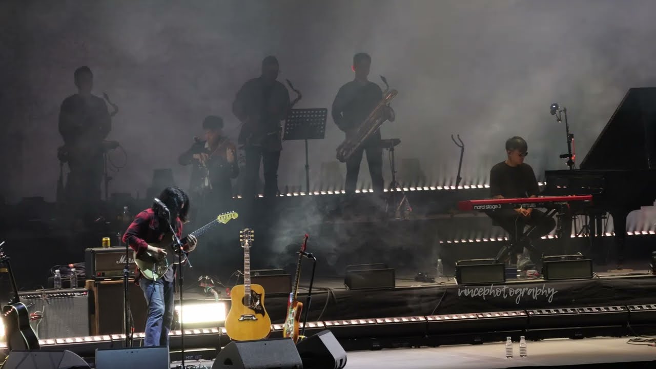 「不萬能的喜劇」(The Less Than Omnipotent Comedy) - 萬能青年旅店 Omnipotent Youth Society (Live 2023.4.14)