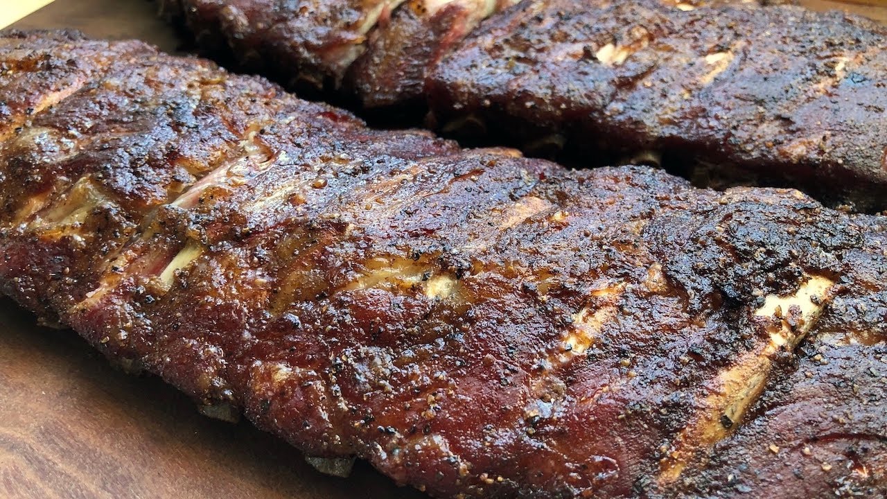 Iberico Ribs in an offset smoker - by HanksTrueBBQ.com