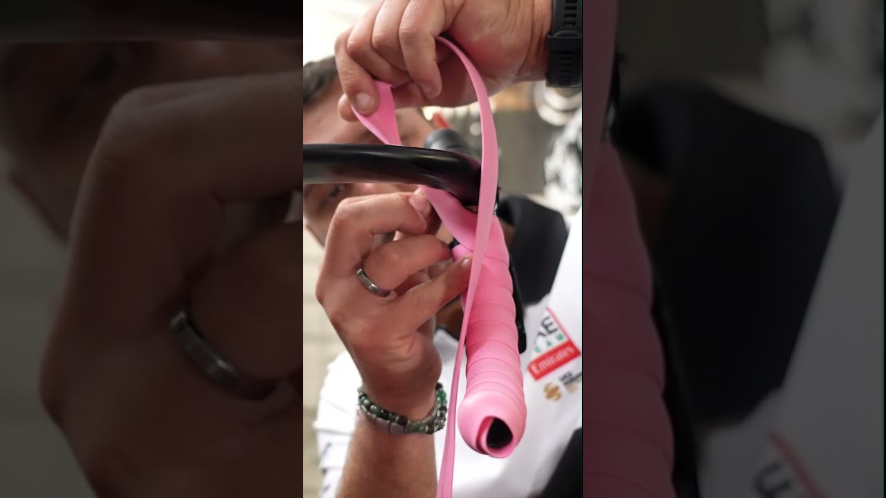 THE ONE, la bicicletta Colnago della maglia rosa Tadej Pogacar  al Giro d'Italia