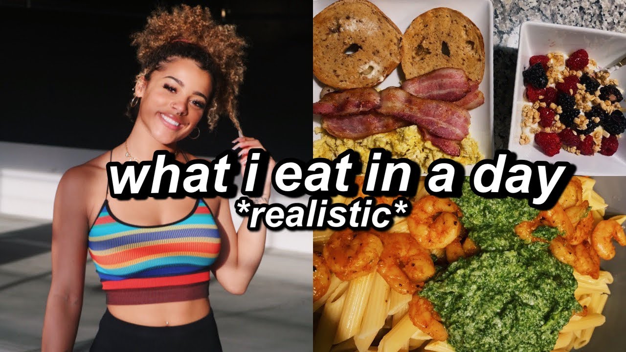 Vlog: A *realistic* What I Eat In A Day! | Azlia Williams