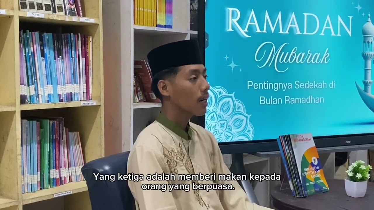 Sedekah di bulan Ramadhan: Berbagi kebahagiaan | Rizky Hidayatullah SMA Muhammadiyah Pituruh