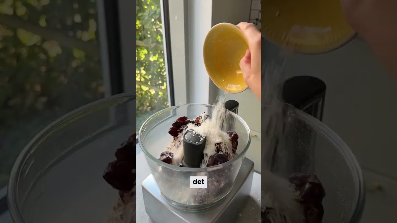 Chokladbollsrulle ❣️ Receptet hittar ni länkad i min profil eller på ninacederholm.se