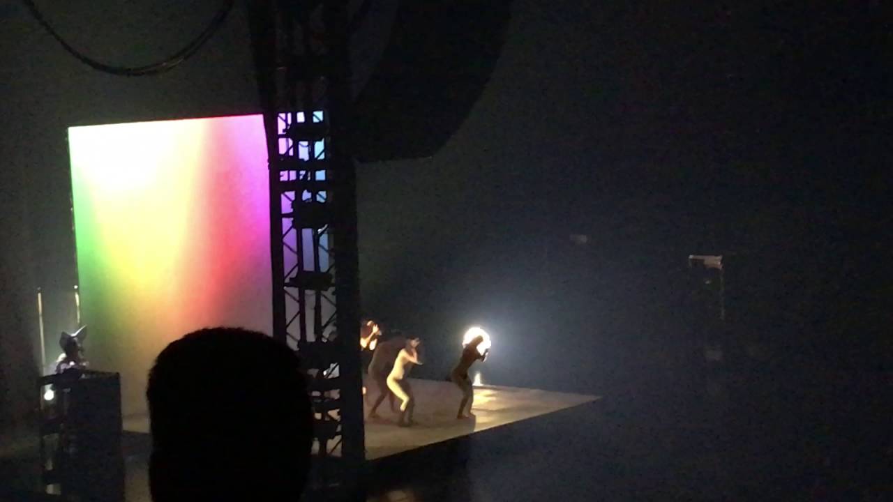 Sia - The Greatest - Live in San Diego