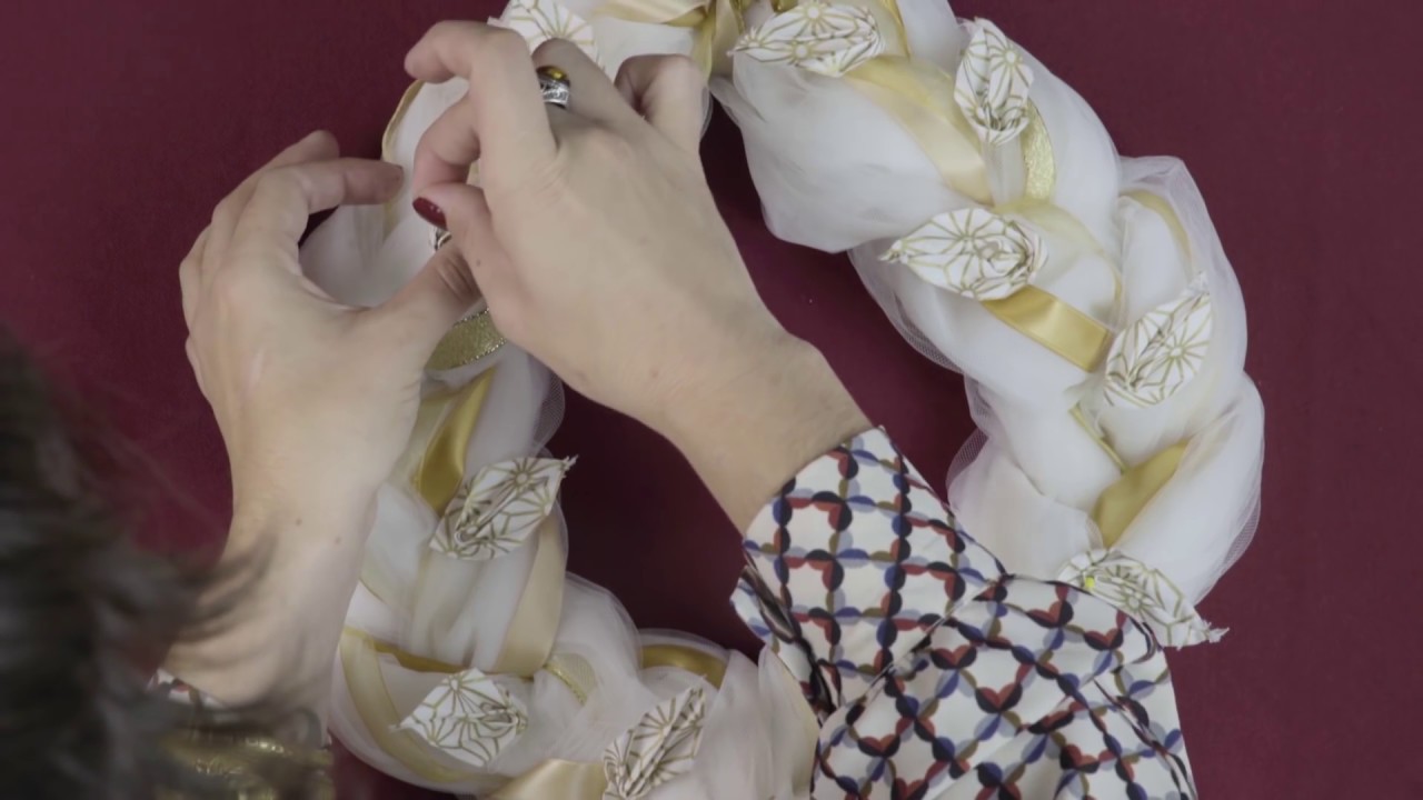 Comment faire une couronne de Noël ?