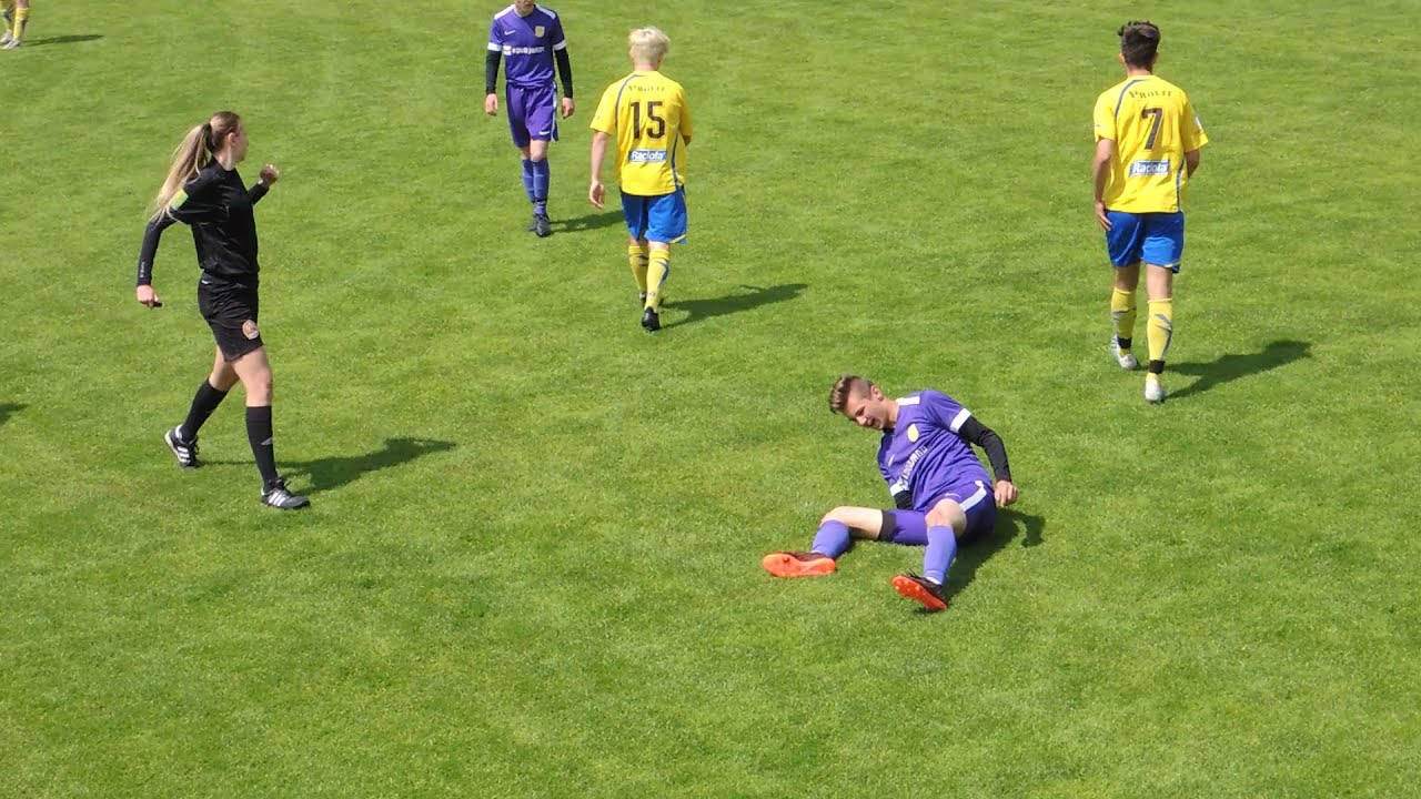 Návrat na trávník | Bojkovice - dorost Luhačovice