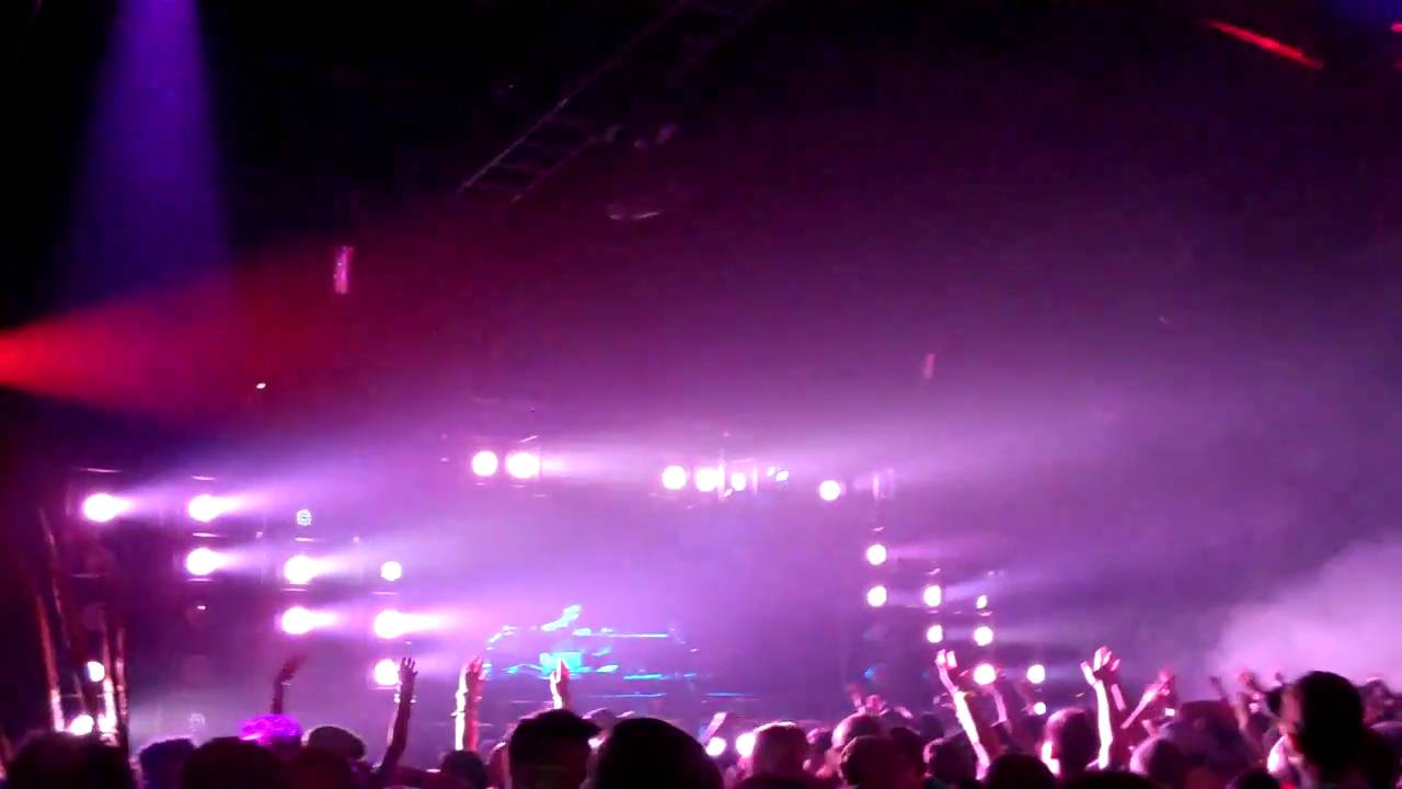 Jawkob @ Beyond Wonderland 2011: Hold On (Sub Focus Remix)