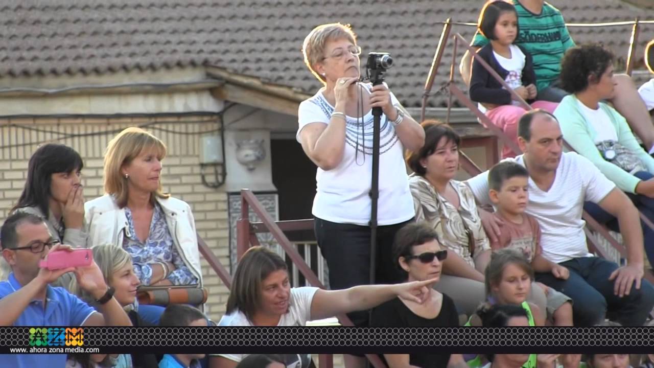Presentación de los gigantes de Milagro