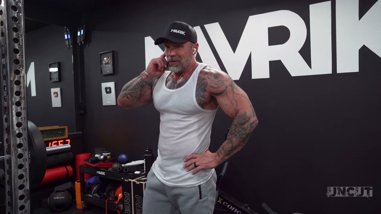 James Grage Workout: CHEST & TRICEPS w/ Dumbbells +Bands  | Raw & Uncut | Day 33