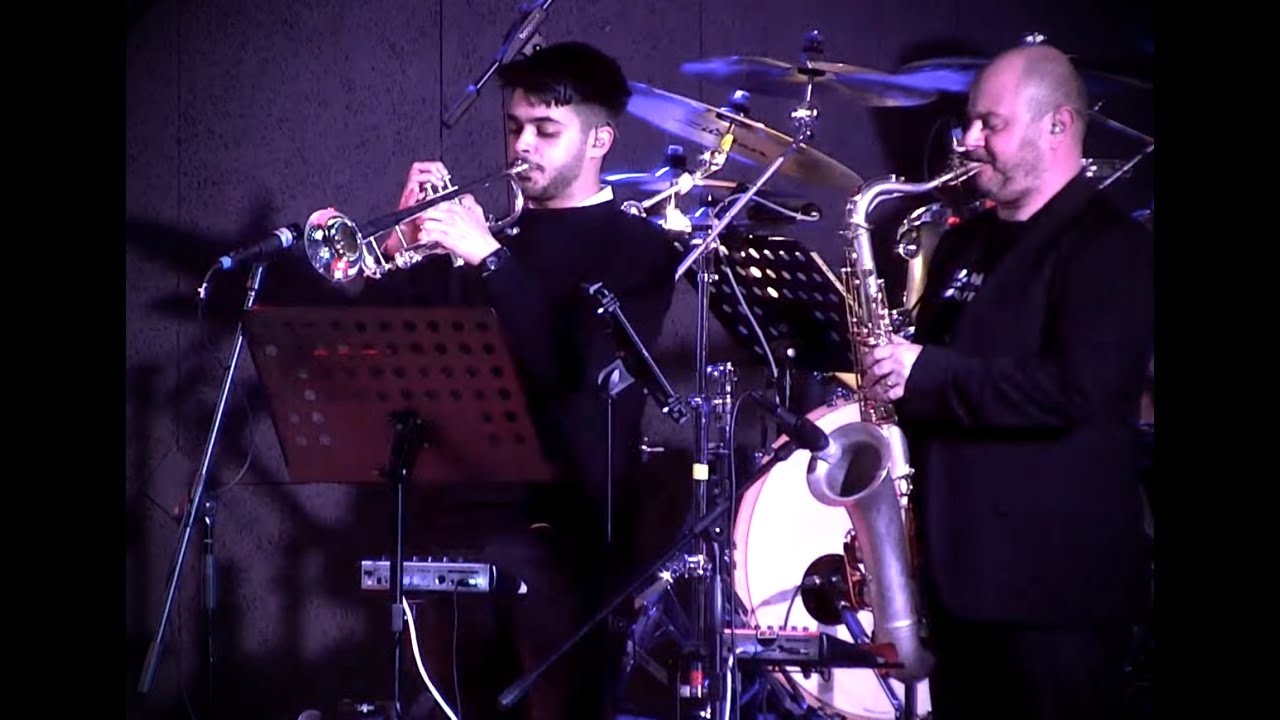 ALLELUIA CRISTO VIVE IN ME | Jesus is Alive | COVER ITA | MCE Torino