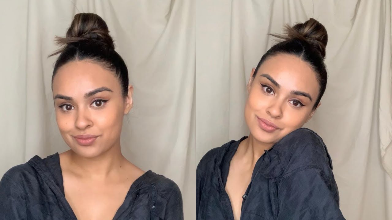 SLEEK BUN WITH MIDDLE PART