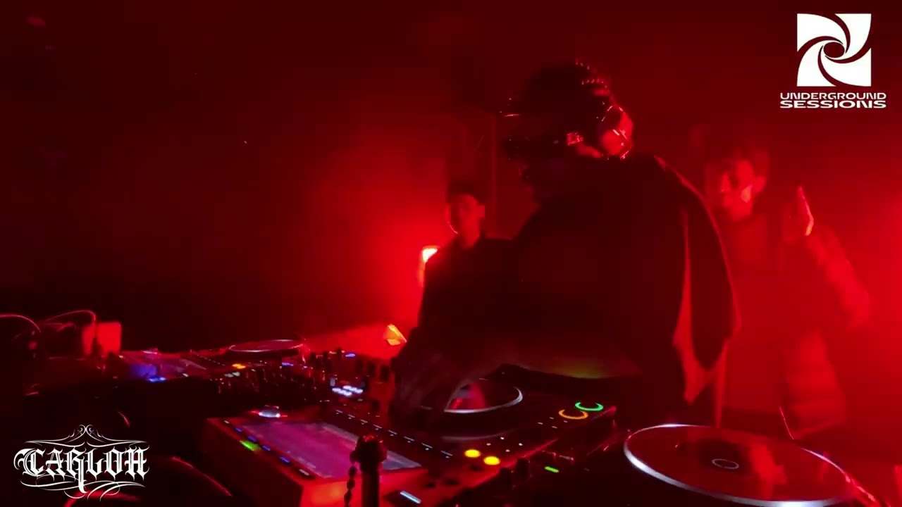 Underground Sessions 10 w/ CARLOH
