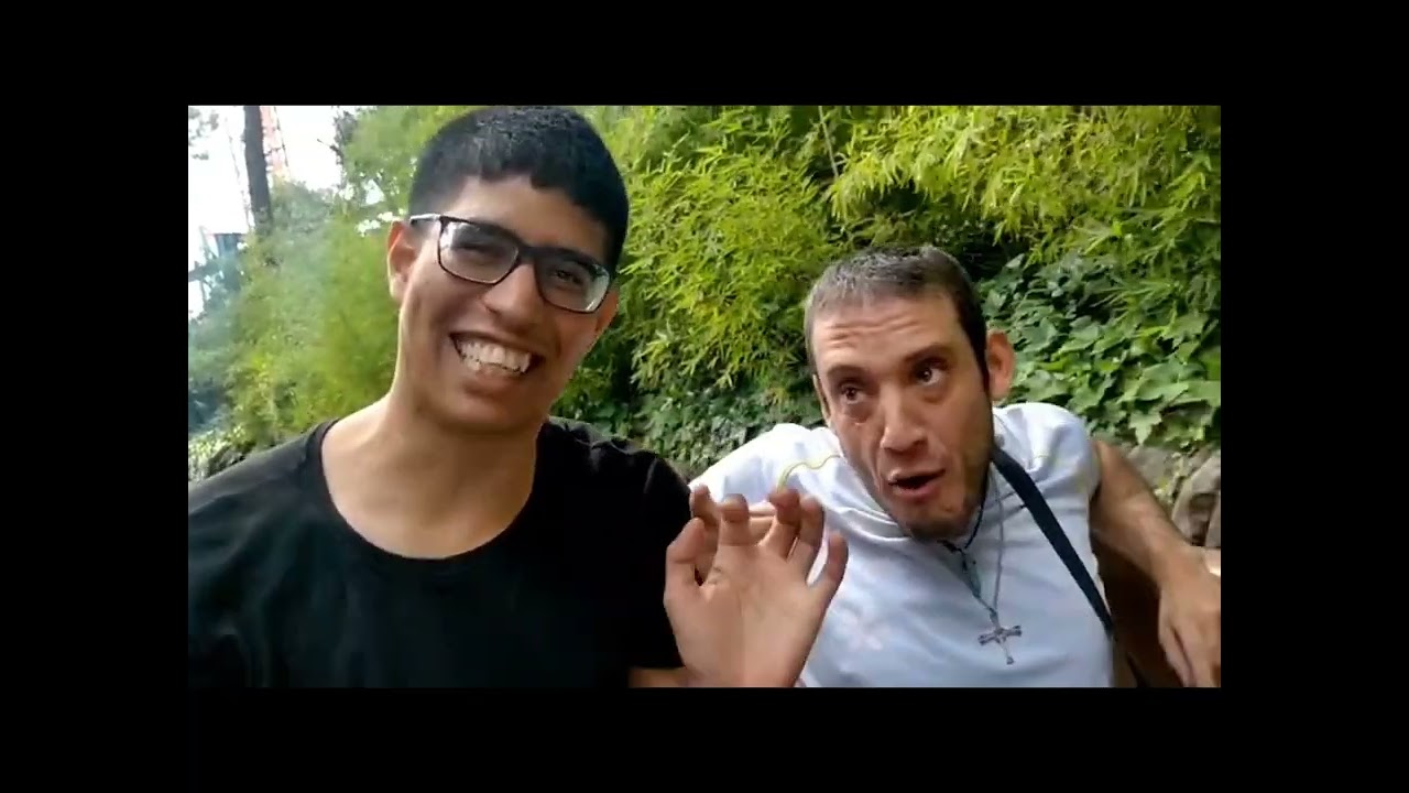 ASPIMIP. Piso hacia la Vida Independiente “Javier Romañach Cabrero”. Salida al Parque de Atracciones