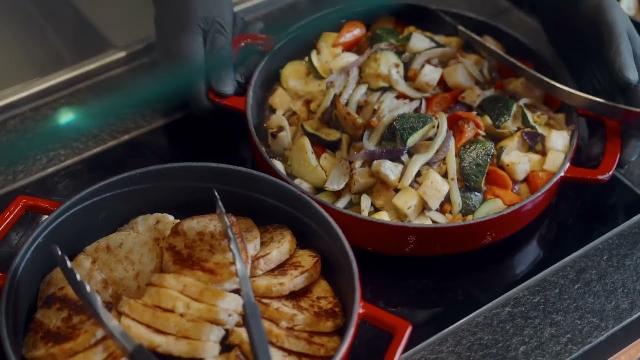 Genuss der vor ihren Augen entsteht | Meiser Design Hotel