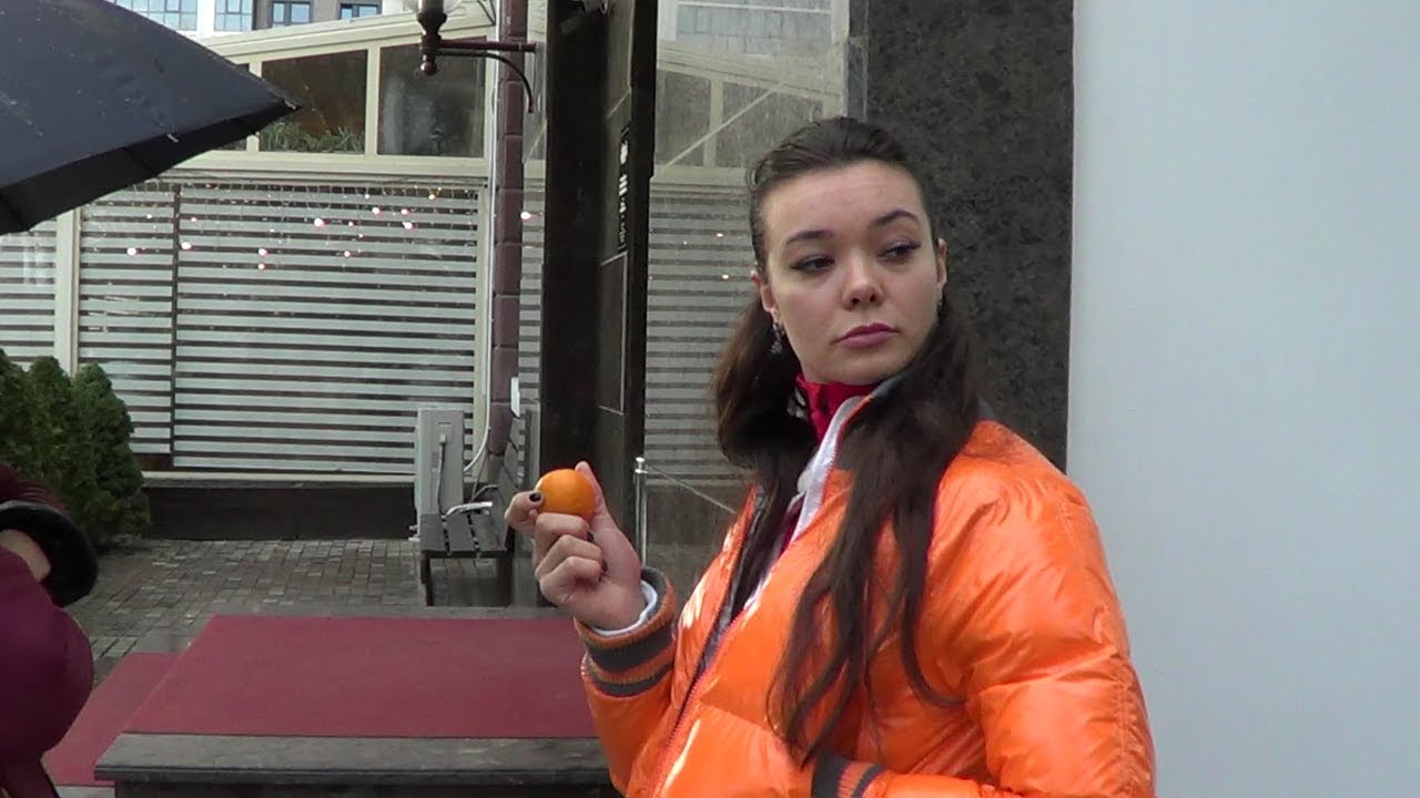 Эффектной барышне посоветовали не связываться с реальными ребятами. Краснодар.