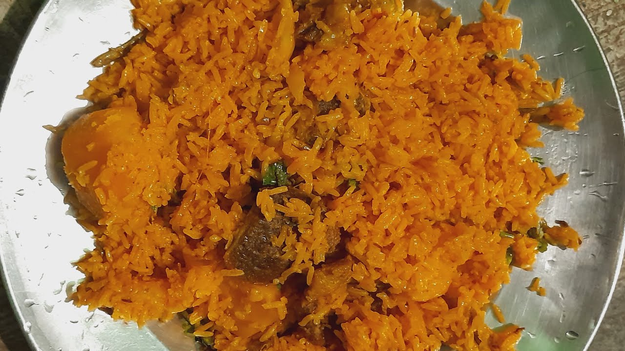 🍲 Aloo Gosht Tahari#AlooGoshtTahari#TahariRecipe #MuttonRice