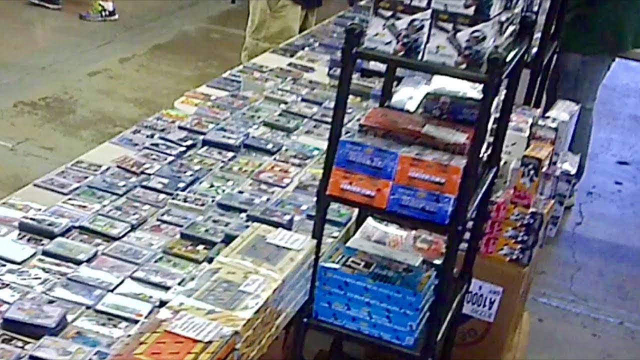 FLEA MARKET FINDS: OLD BASEBALL CARD SETS AND BOXES, TICKET STUBS AND MORE