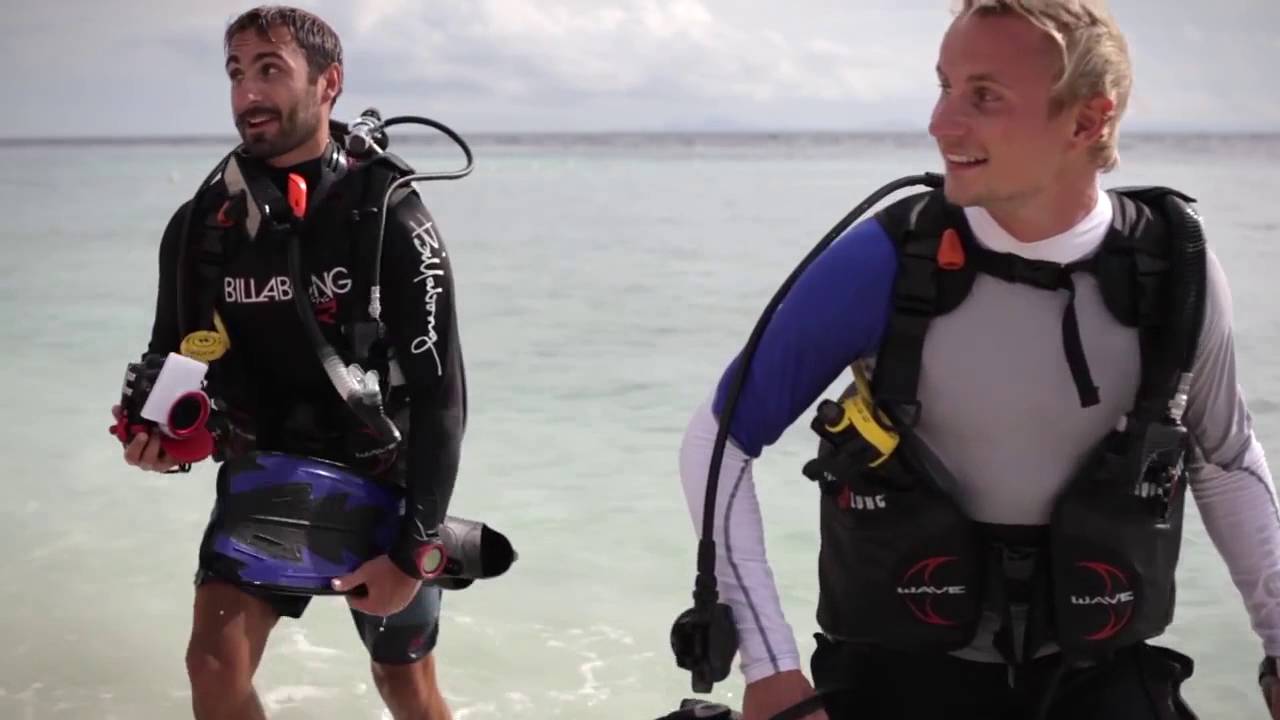 PADI Divemaster - العربية