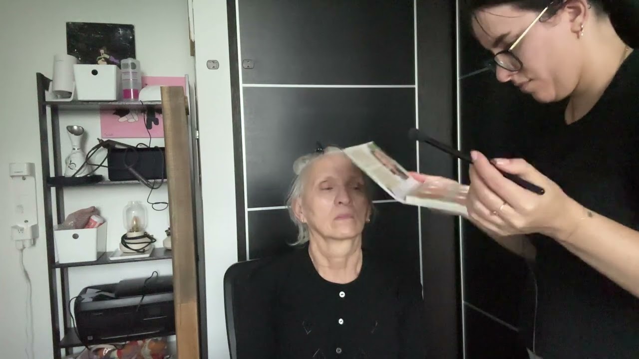 asmr srpski sminkanje mamu | doing my moms makeup asmr