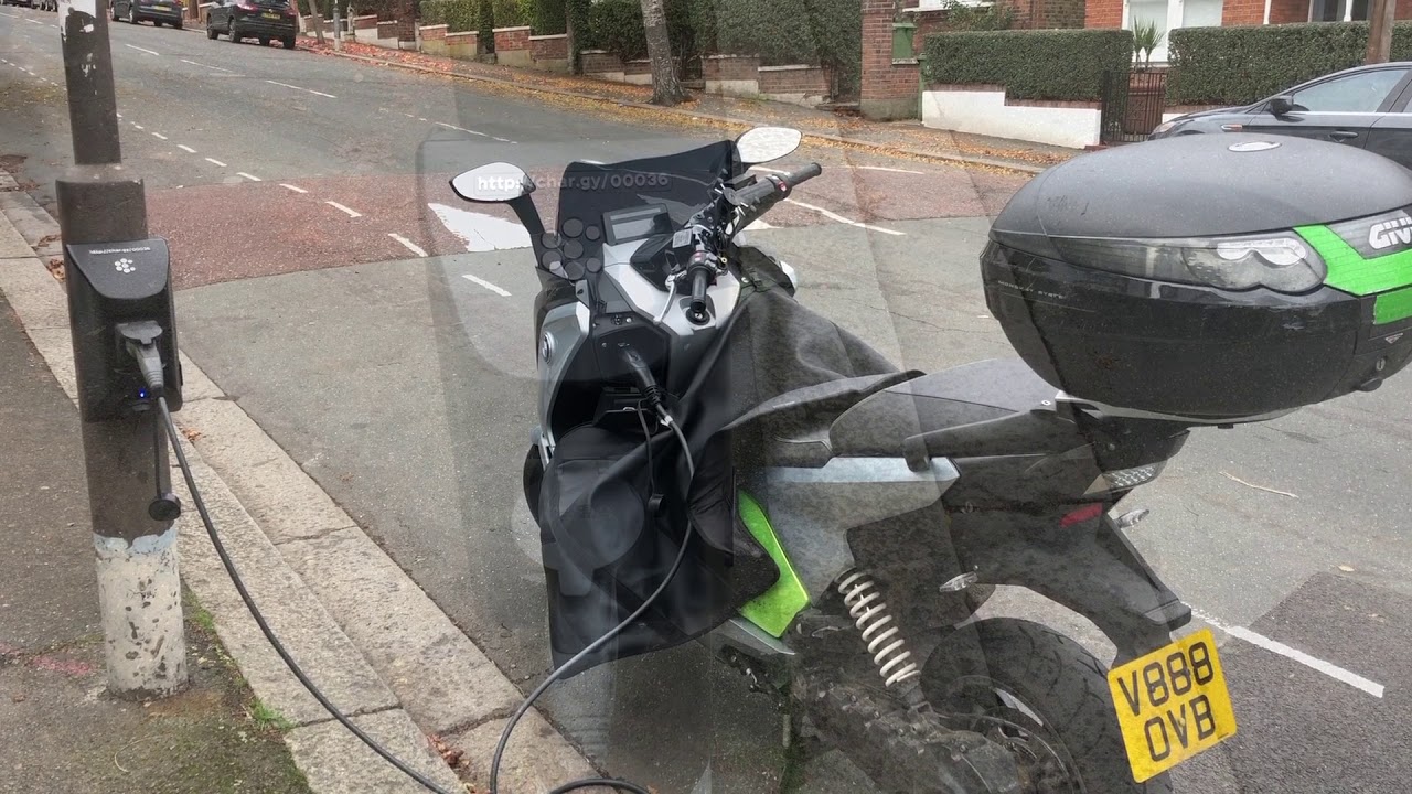 Char.gy lamppost charger review