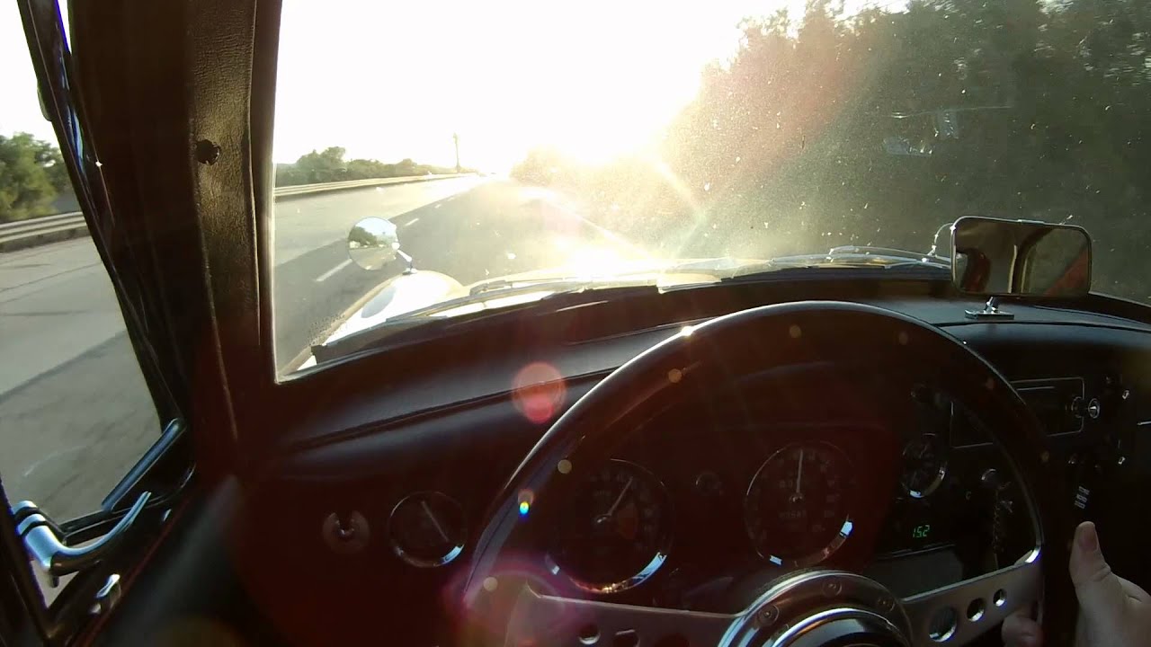 MGB GT Supercharged Acceleration