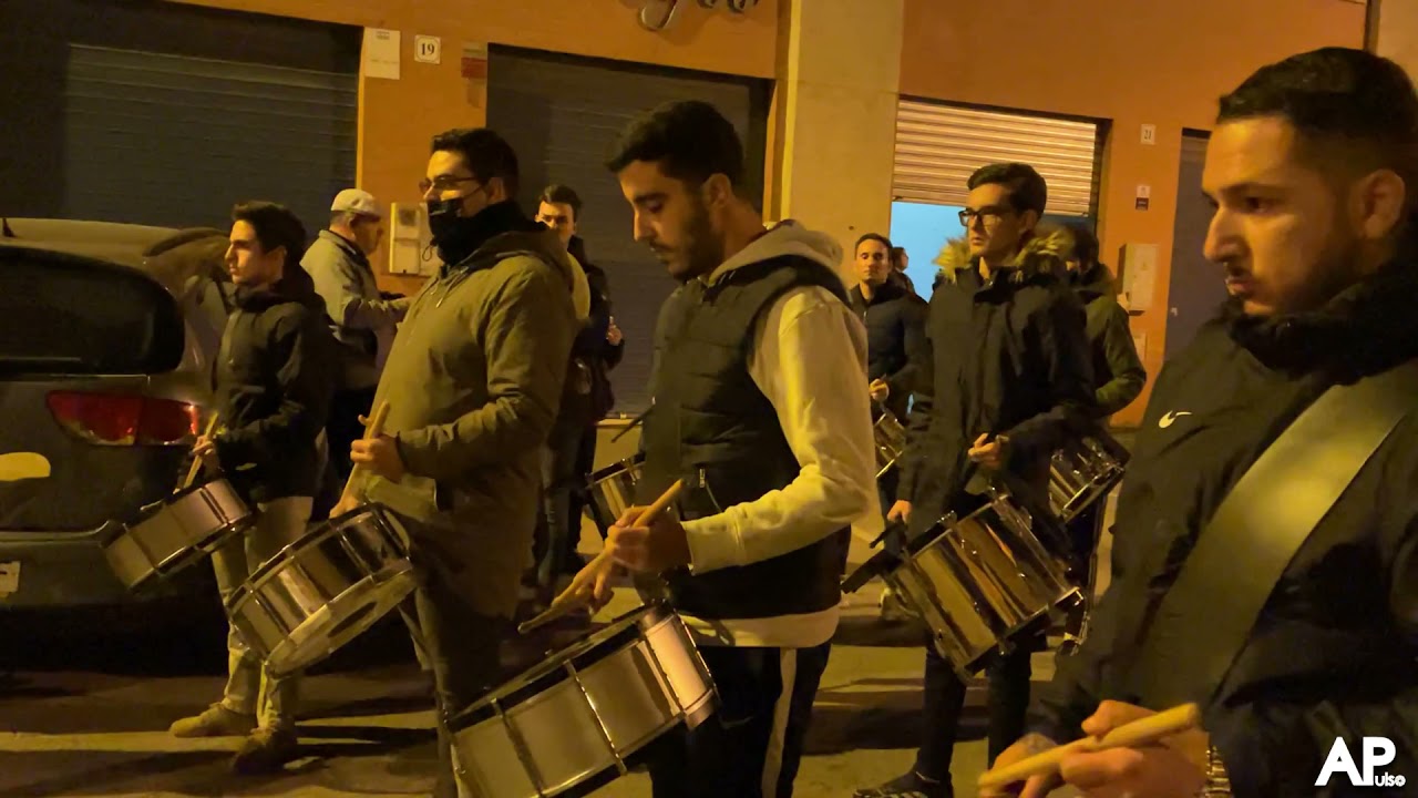 Ensayo de la Agrupación Virgen de los Reyes con "La Esperanza de María" y "A Jesús por María".