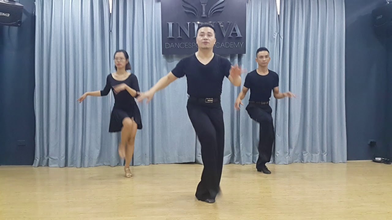 Jive 13 Kĩ thuật đá đổi chân