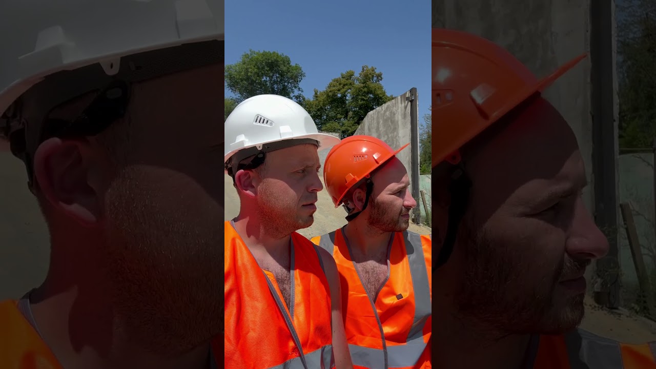 🦺An ordinary day at an ordinary construction site🧱🚧🦺Обычный день на обычной стройке🧱🚧