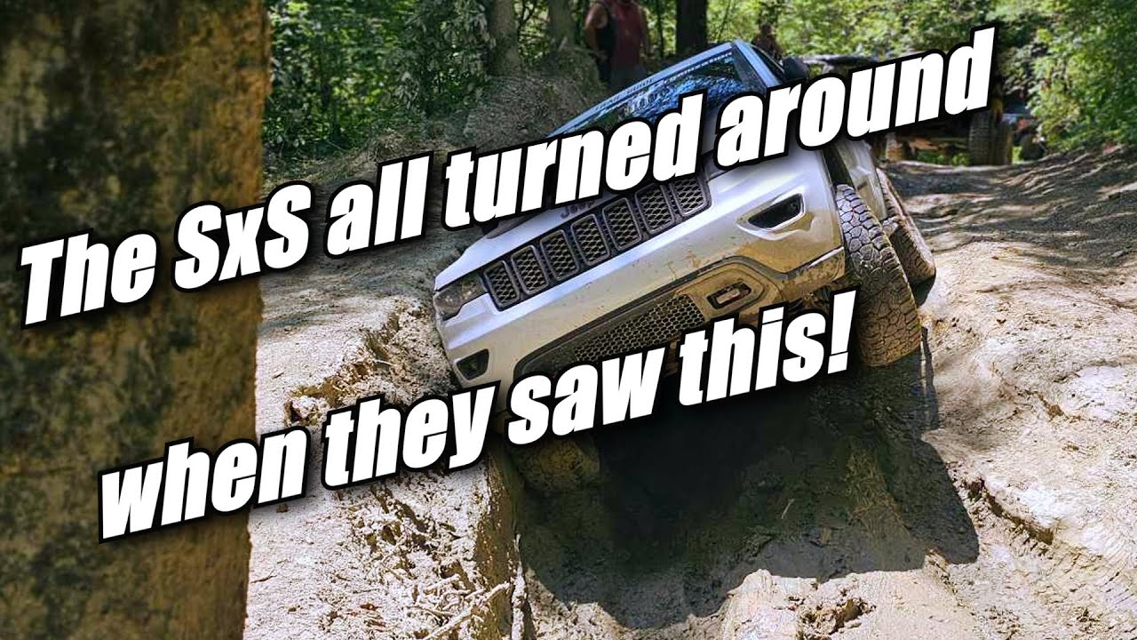 Looking for the Mall in Slade, KY, Jeep Grand Cherokee Trailhawk, 4x4 Offroad