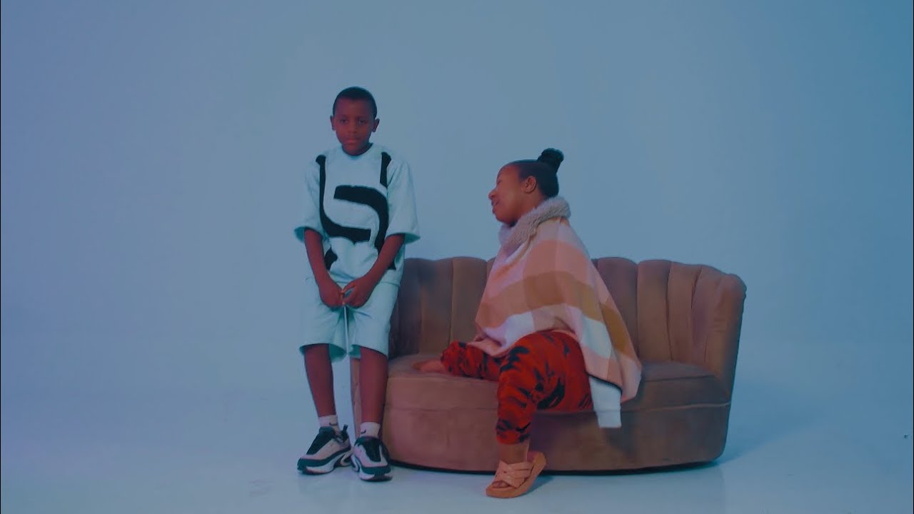 King Alfa ft Chipo Muchegwa - Ndiri Mudiki Mainini ((Official Video))