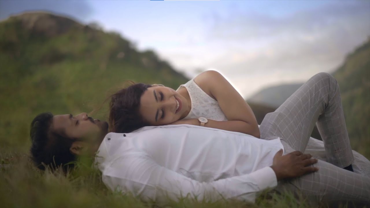 Indian couple's fun and goofy pre-wedding film I Vijay Eesam